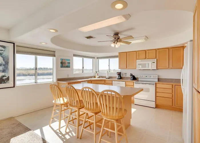 Magnificent Big River With Beautiful Views Holiday home