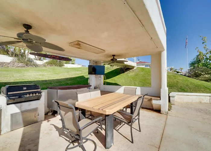 Magnificent Big River With Beautiful Views Holiday home Parker
