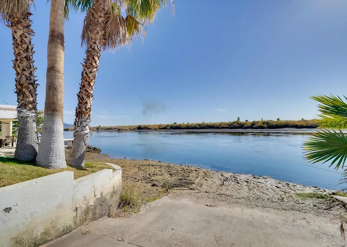 Magnificent Big River With Beautiful Views * Parker